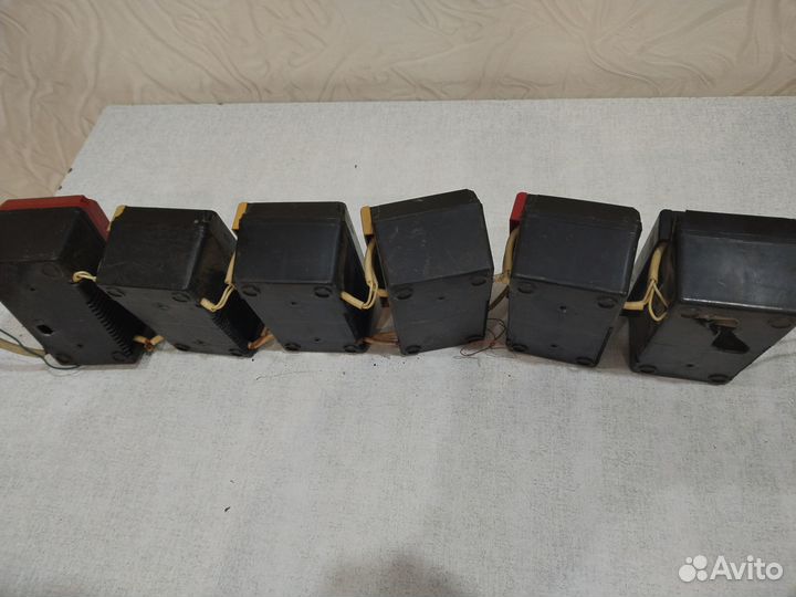 «Электроника Д2-27» - малогабаритный источник