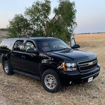 Chevrolet Suburban 6.0 AT, 2008, 200 000 км, с пробегом, цена 3 000 000 руб.