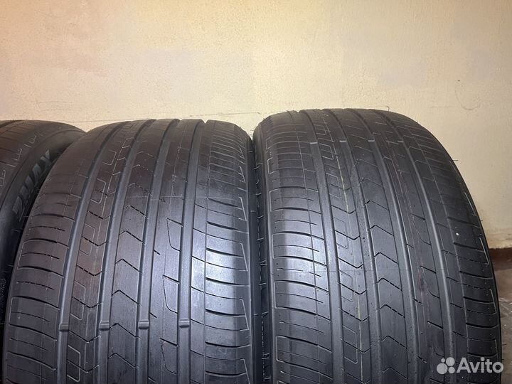 Zmax Zealion 295/35 R21 107W