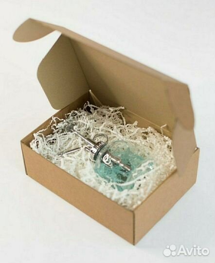 Коробка для подарка 22168см новые