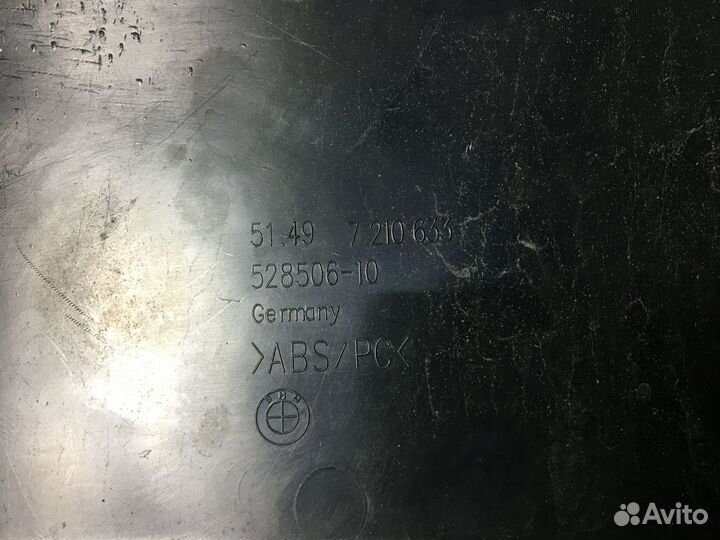 Обшивка крышки багажника BMW 5 Серии F11