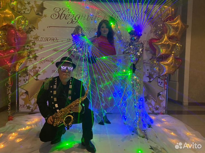 Саксофонист на торжество
