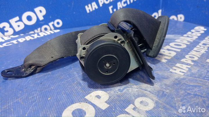 Задний правый ремень безопасности Opel Astra J