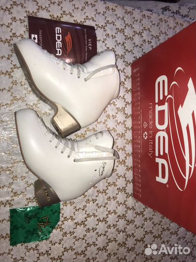 Профессиональные фигурные коньки edea