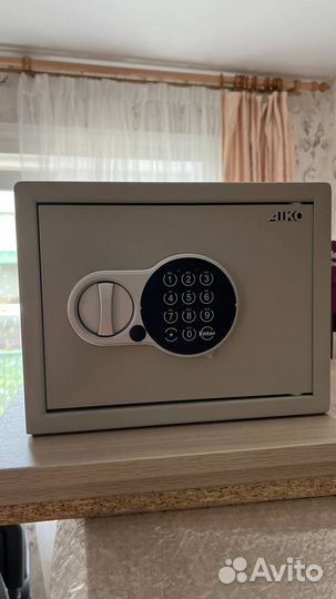 Сейф электронный