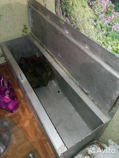 Ящик металлический