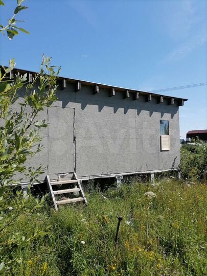 Дом 25 м² на участке 6 сот.