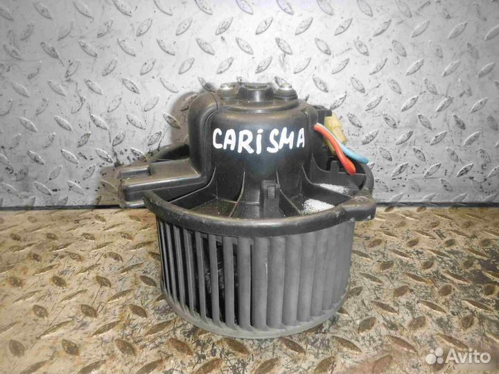 Моторчик отопителя Mitsubishi Carisma (DA) 1995-03