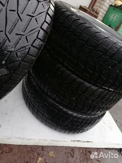 Federal Himalaya WS2 225/60 R17