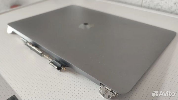 Дисплей MacBook Pro 13 2020 M1 A2338