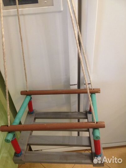 Качели детские деревянные