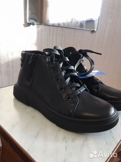 Ботинки женские