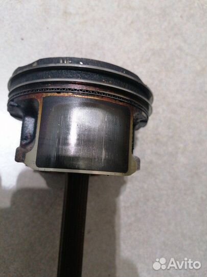 Поршень c шатуном Nissan Teana J32 VQ25DE