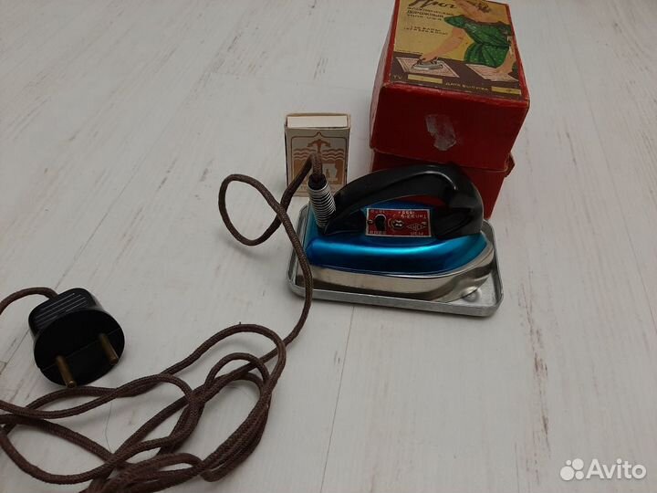 Утюжок раритетный