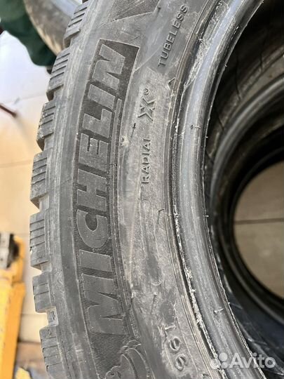 Michelin Latitude X-Ice North 215/60 R17