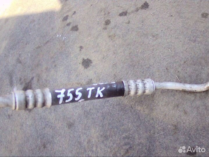 Трубка кондиционера Chrysler Voyager 4 BN