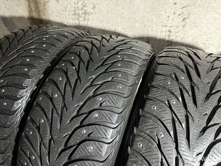 Yokohama Ice Guard IG35 225/55 R18 98T
