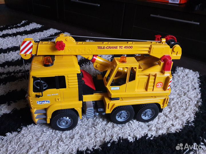 Игрушки Брудер в отличном состоянии