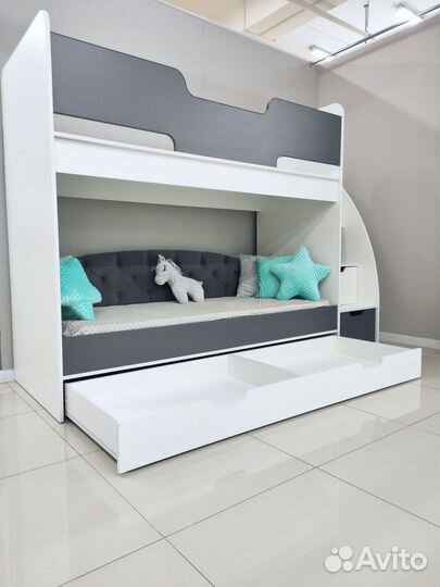 Кровать детская Двухъярусная