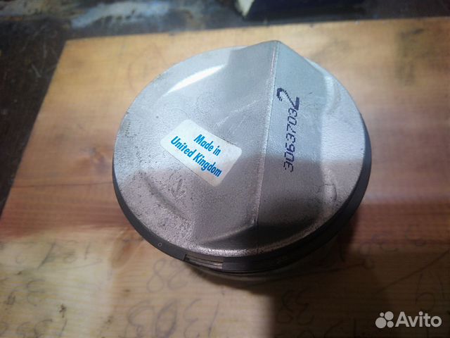 Поршень volvo 274388