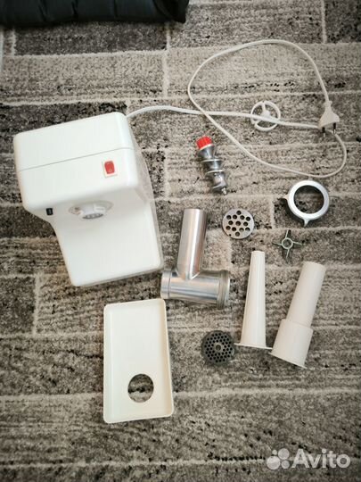 Мясорубка Zelmer 586.5a