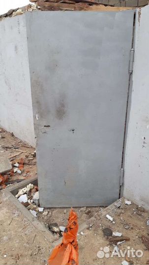 Двери металлические