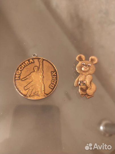 Значок олимпийский мишка