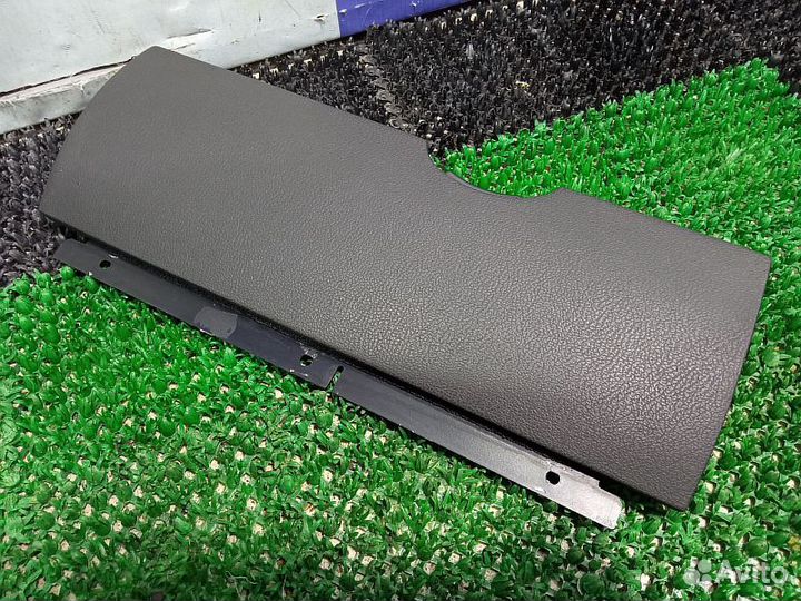 Крышка бардачка Nissan Pathfinder