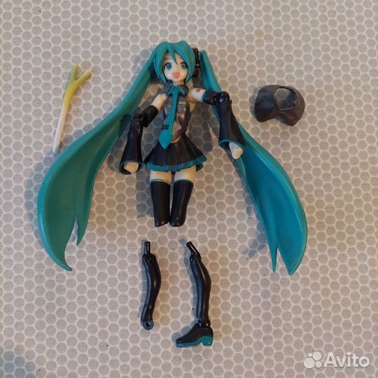 Фигурка hatsune miku