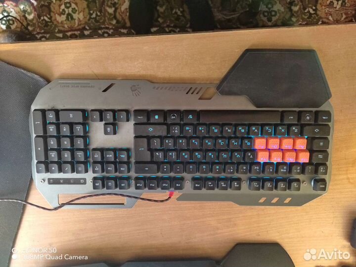 Игровая клавиатура bloody
