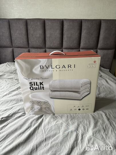Шелковое одеяло Bulgari
