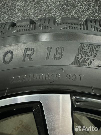 Michelin X-Ice North 4 225/50 R18 99T