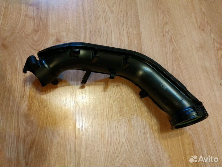 Патрубок интеркулера Тигуан