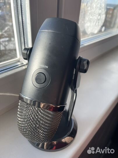 Микрофон Blue yeti x черный