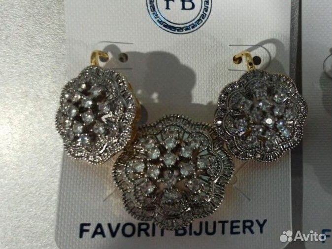 Украшения бижутерия