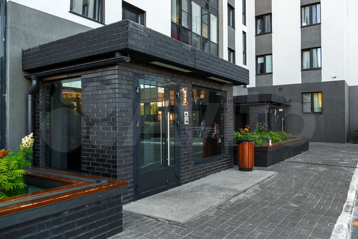 4-к. квартира, 72 м², 9/10 эт.