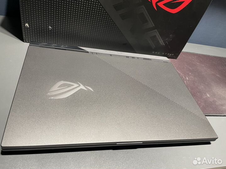 Asus rog strix g17 Ryzen 9 RTX 3060
