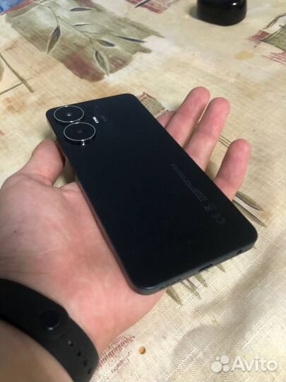 Мобильные телефоны бу realme