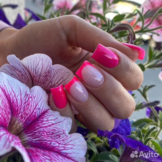 Маникюр педикюр