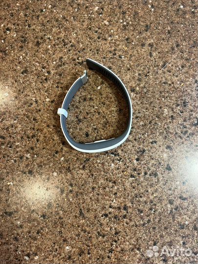 Фитнес браслет sony Smart band 2 swr2