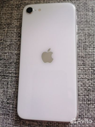 iPhone SE (2020), 64 ГБ