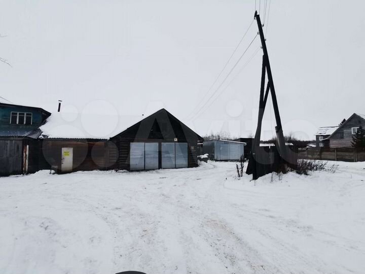 Гараж, > 30 м²