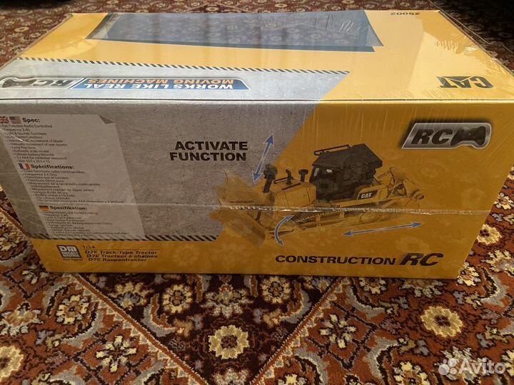 Kyosho Cat Track-Type Tractor