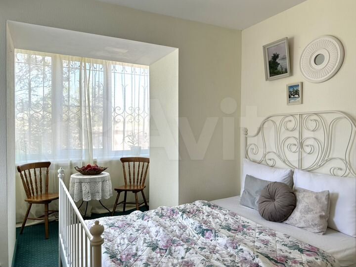 2-к. квартира, 40 м², 1/3 эт.