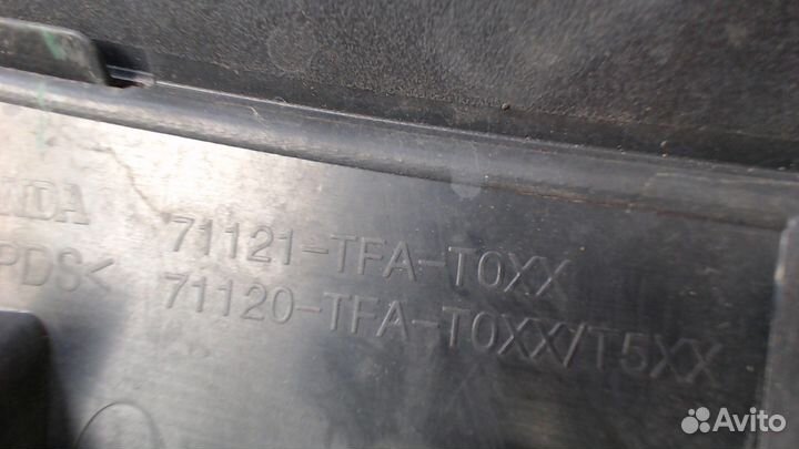 Решетка радиатора Honda CR-V