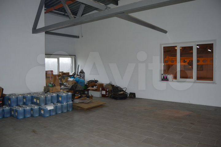 Помещение свободного назначения, 200 м²