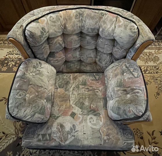 Кресло, ОАЭ