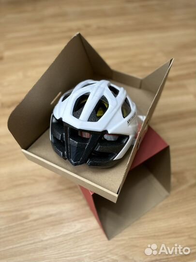 Велошлем Specialized Chamonix mips