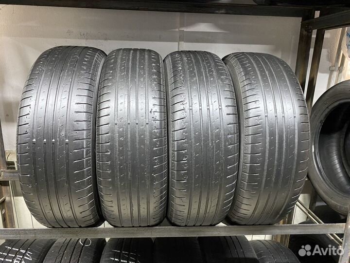 Yokohama BluEarth AE50 215/65 R17 99V