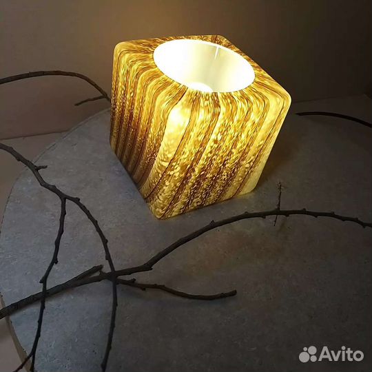 Лампа винтажная в форме куба Германия